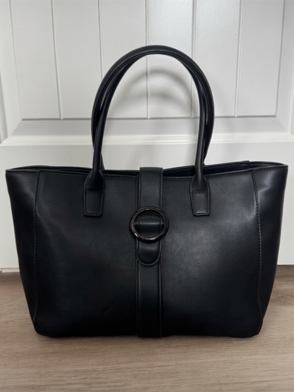 Lulu Dharma Black Structured Tote Work Bag w Organizer Insert Vegan Leather